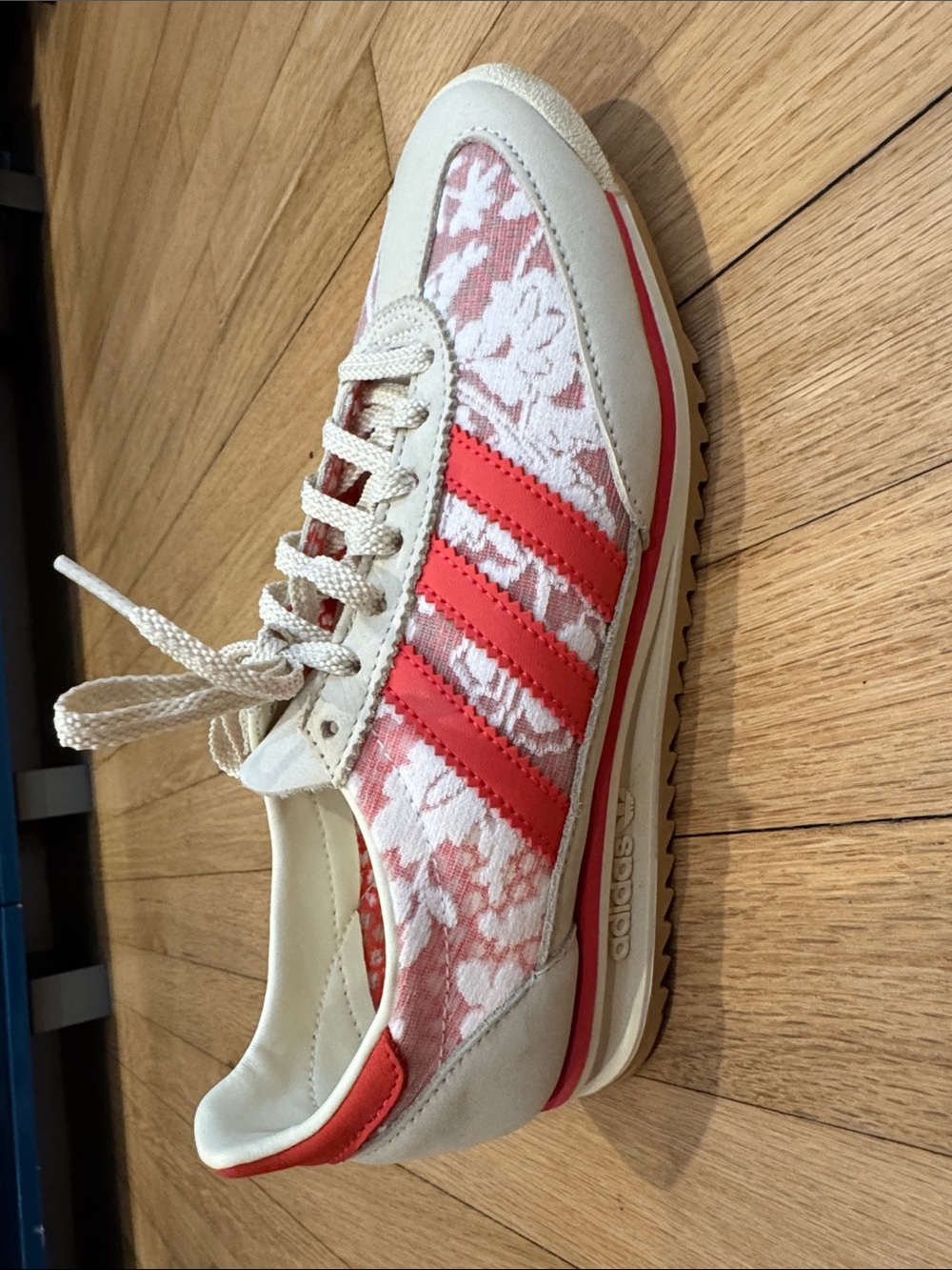Adidas x Liberty London Gazelle Bold Floral Sneakers – Women’s Size 6